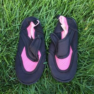 • Water Shoes •